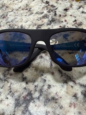 Maui Jim Black Frame Sunglasses with Blue Mirrored Lenses